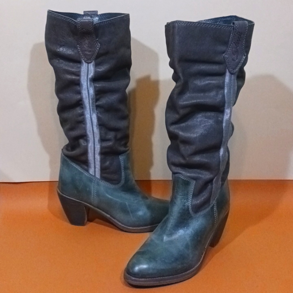 Amazing Diesel genuine leather boots, vintage, green/brown/gray, size 40
